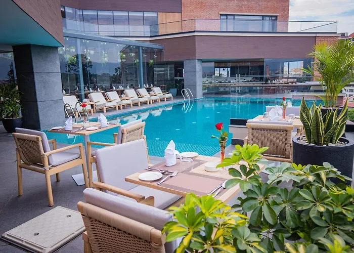 Barahi Hotel 5*
