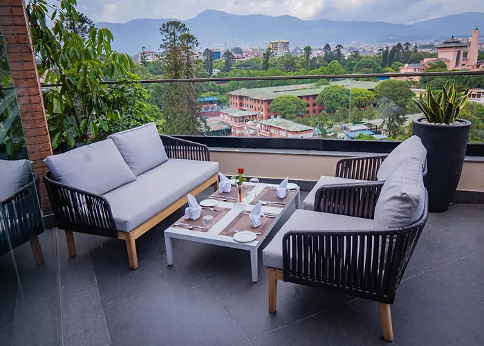 Barahi Hotel 5*